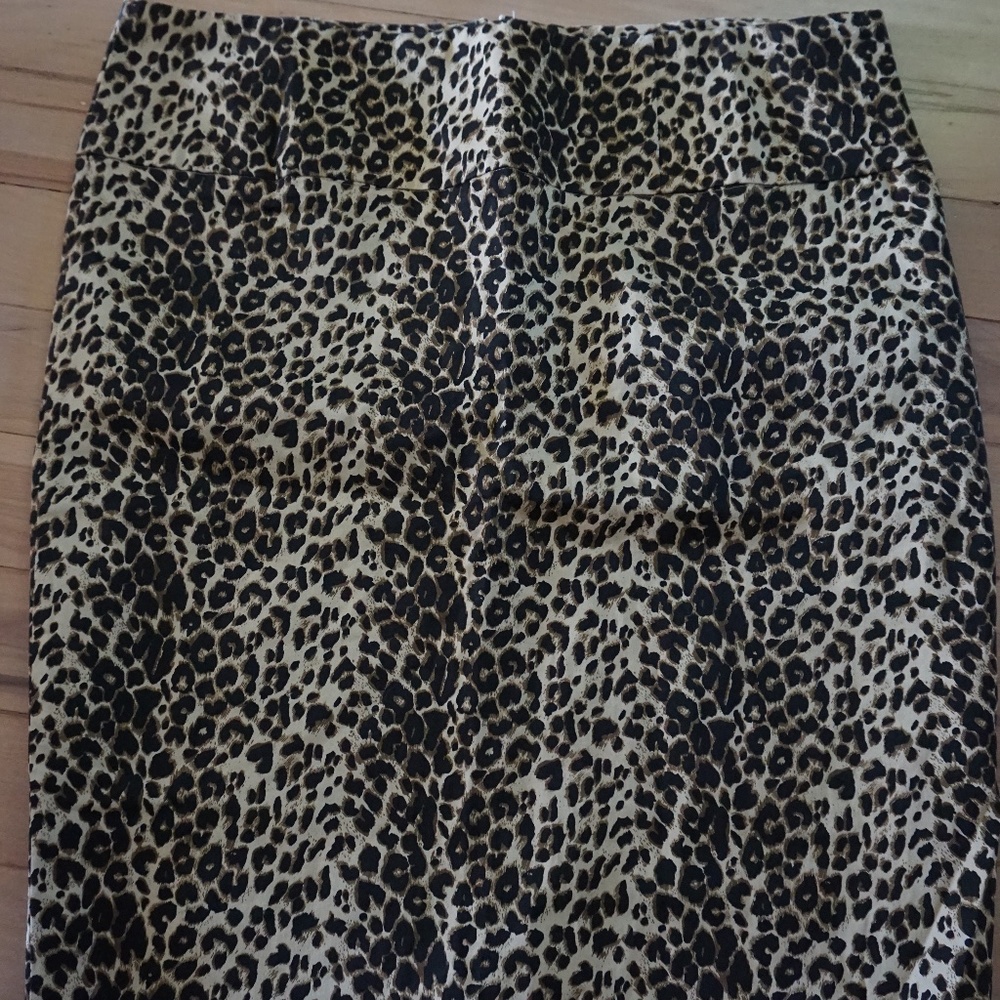 leopard print pencil skirt by Torrid sz 22